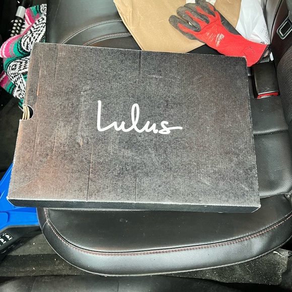 Brand new Lulus boots! - Picture 4 of 4